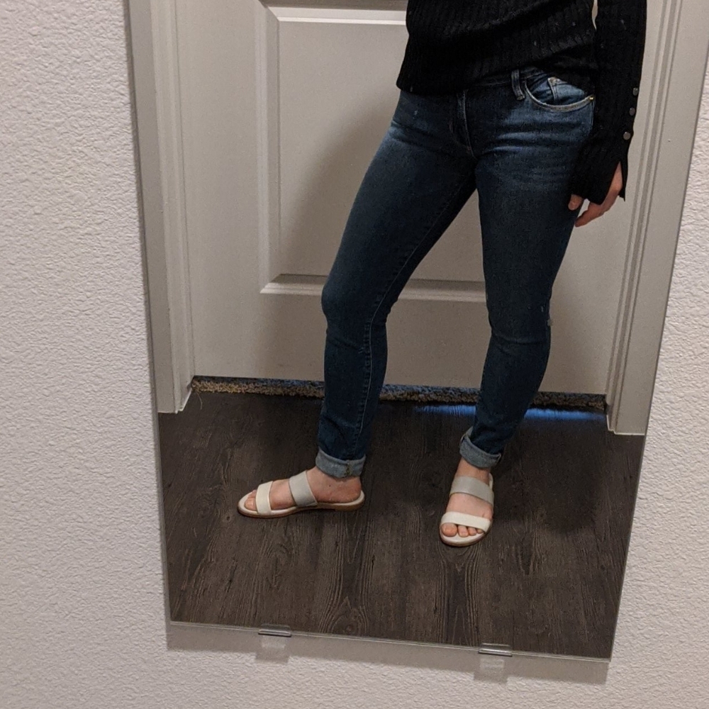 Frame Le Skinny jeans in dark denim wash